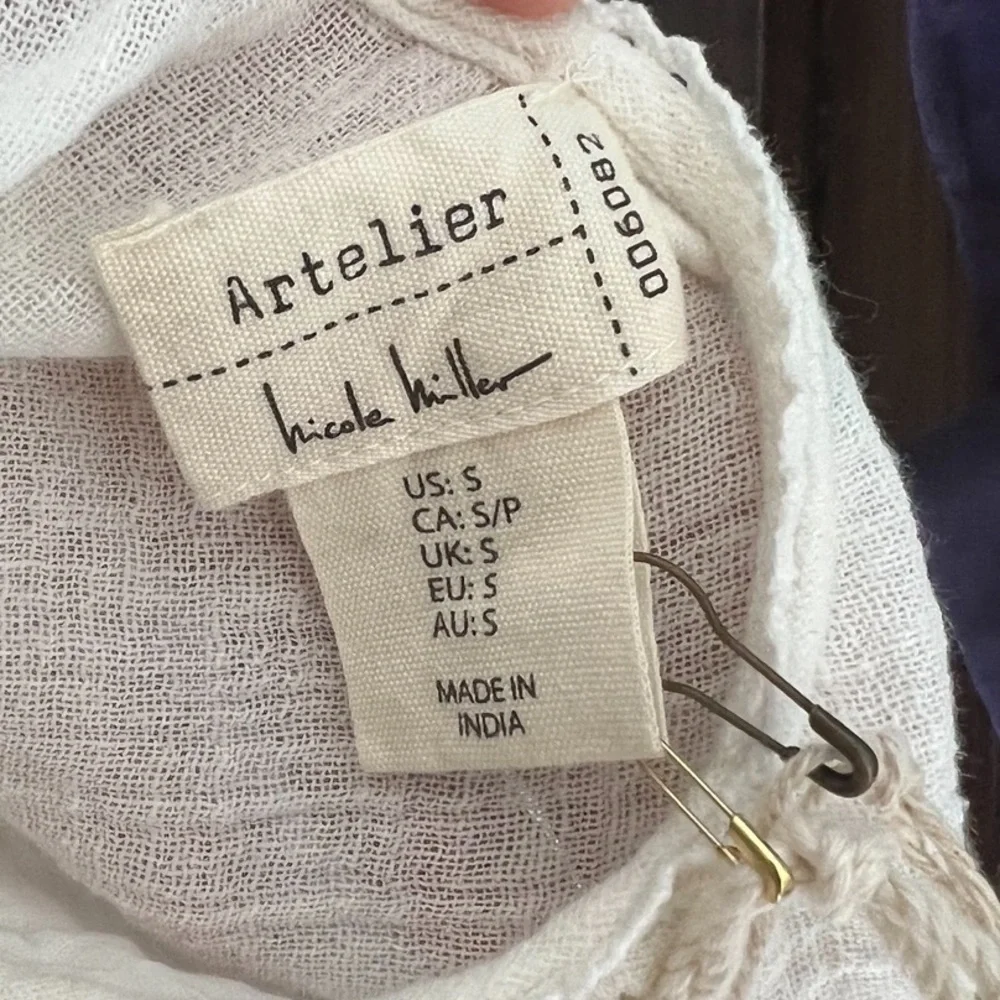 Nicole Miller Artelier cream peasant top - Picture 5 of 8